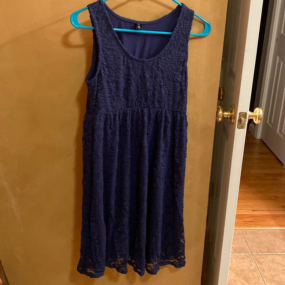 Harhay blue lace dress